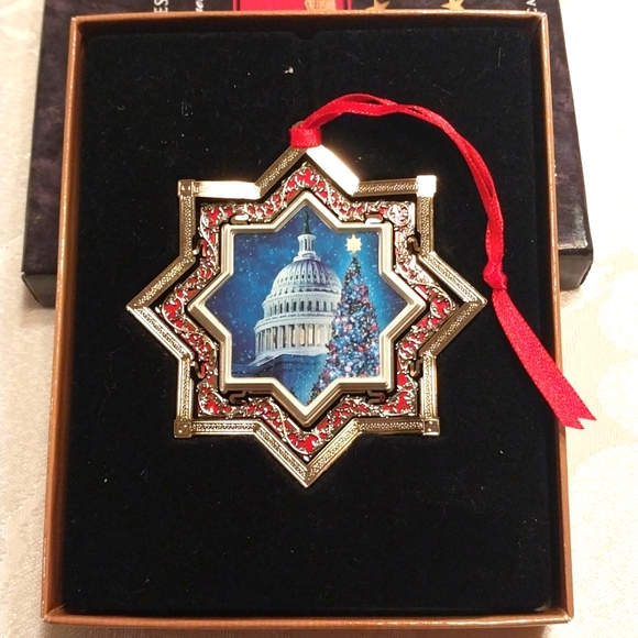 2014 Official US Congressional Holiday Ornament 24K Gold 8 Pointed Star Booklet - Picture 1 of 7